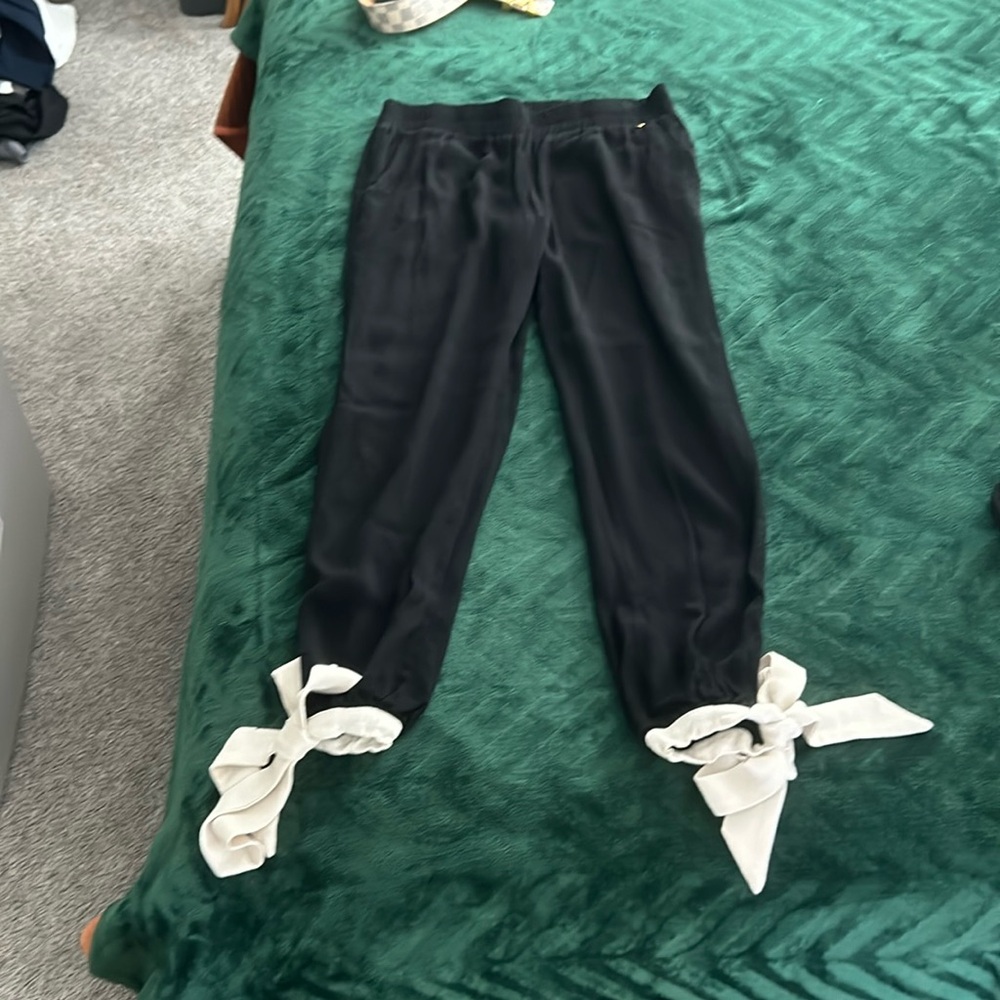 Harlyn ankle bow joggers